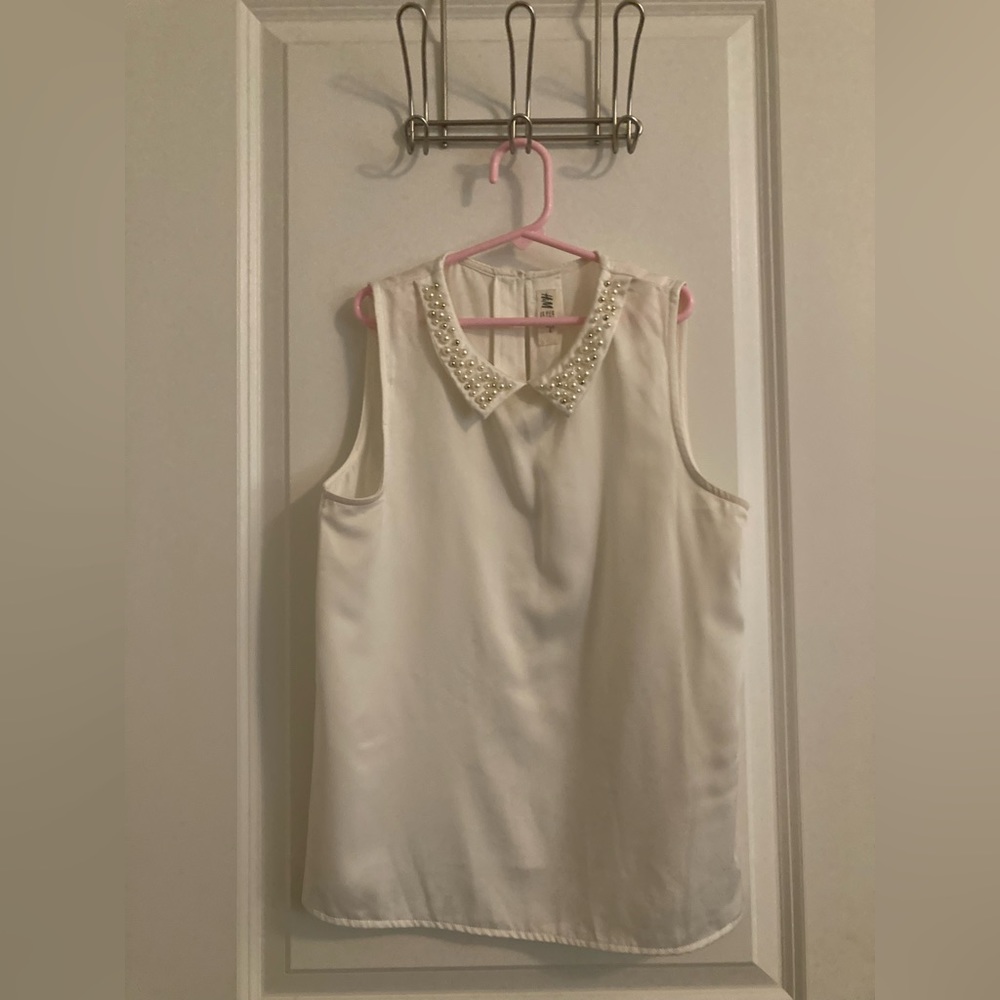 Girls size 14 H&M off white blouse with faux pearl beading